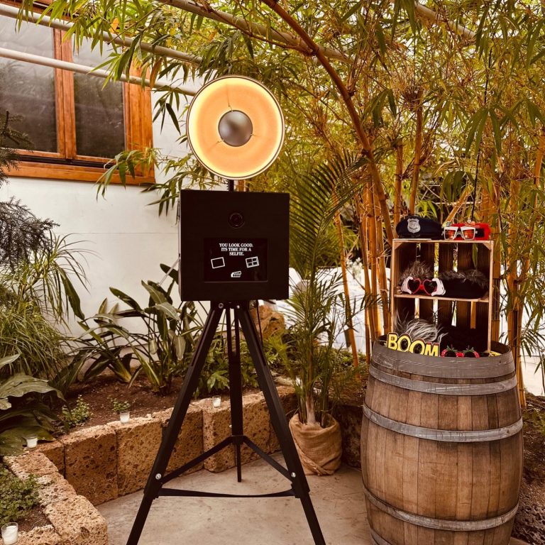 Fotobox-Stuttgart Fotobox mieten in Stuttgart – moderne Fotobox ideal für Hochzeit, Geburtstag oder Firmenevent in Esslingen und Umgebung